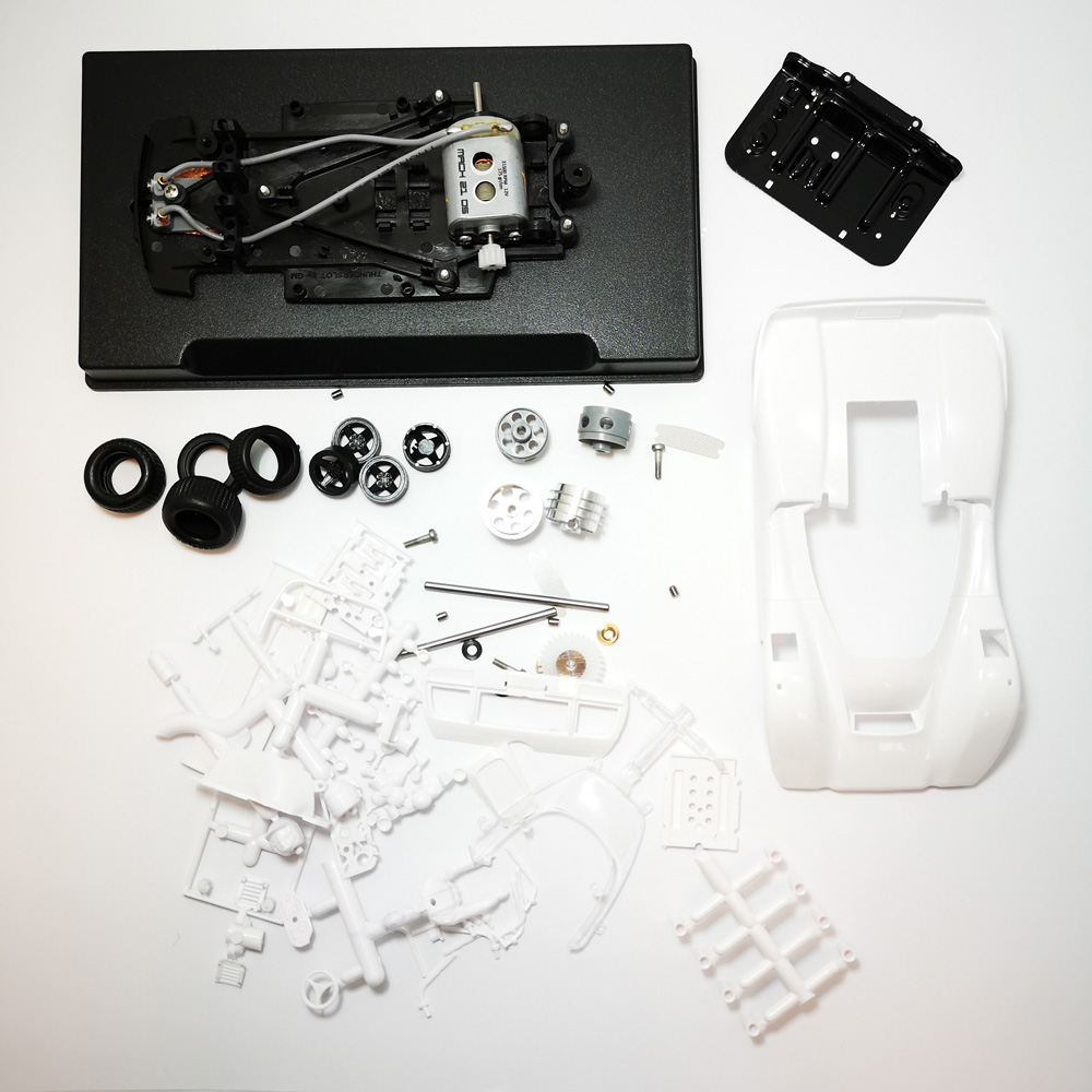 McLaren M6A Can-Am kit bianco